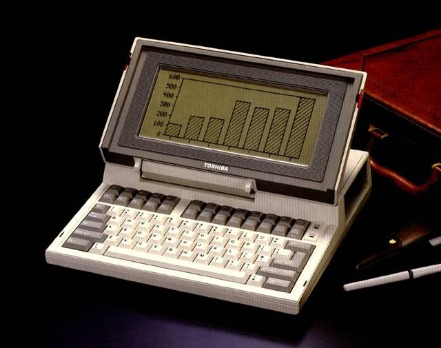 translation calcium intellectual Cum arată primul laptop din lume, lansat în urmă cu 30 de ani – Capital