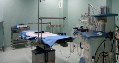 Cât de scumpe ar putea deveni unele intervenţii medicale la privat dacă se aplică ideea ministrului sănătăţii