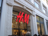 H&M deschide cinci noi magazine în România