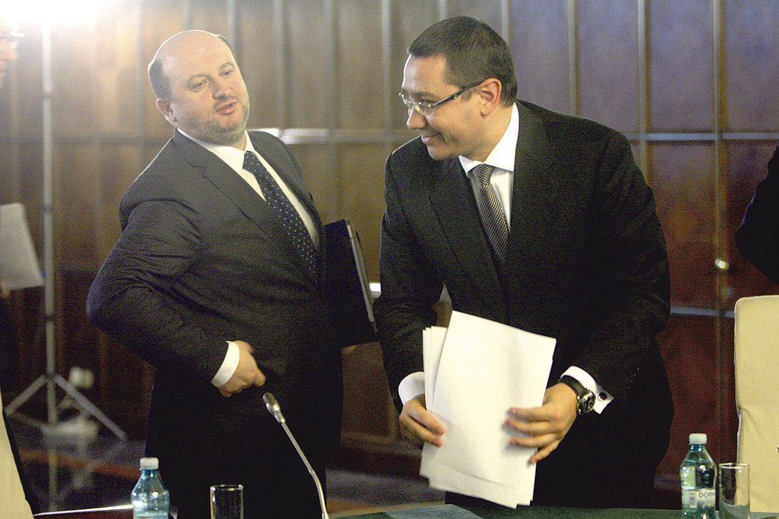 Guvernul aprobă majorările de taxe cerute de FMI