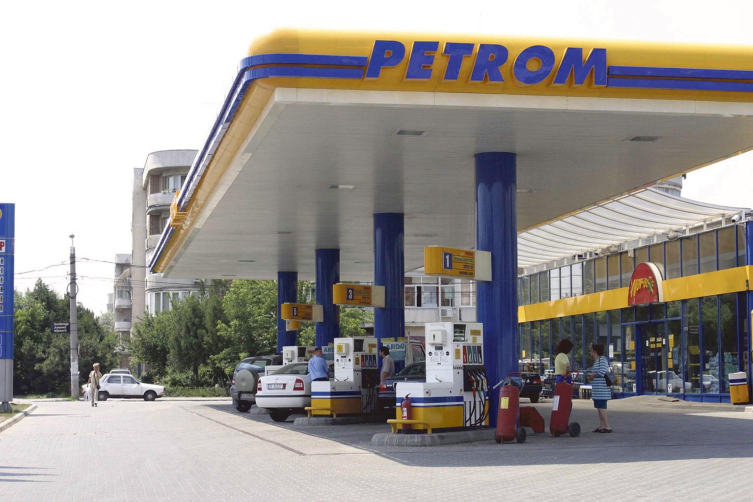 OMV Petrom crește cu 2,5% pe bursă, după profitul semestrial de 2,4 mld. lei, cu 18% mai mare
