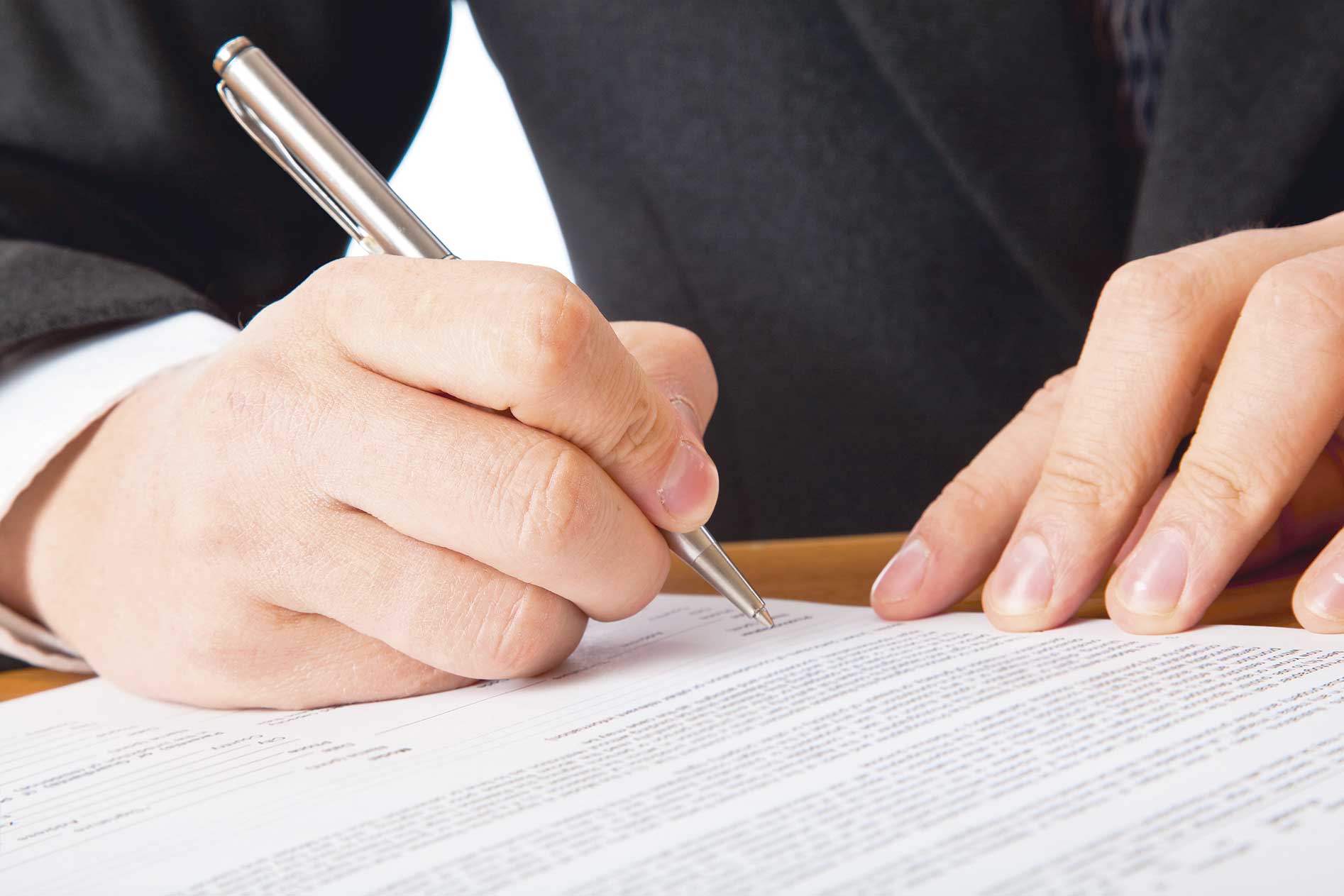 Contractele cu fonduri UE, câștigate prin licitație, vor semnate în maximum o săptămână