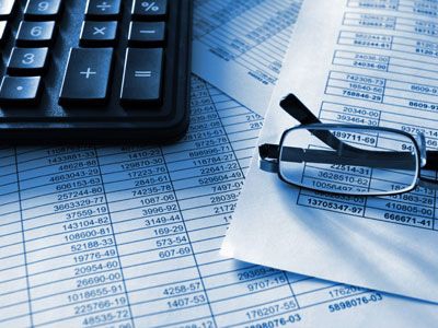 Consiliul Fiscal: Chiar cu o creştere economică revizuită, veniturile bugetare sunt supraevaluate