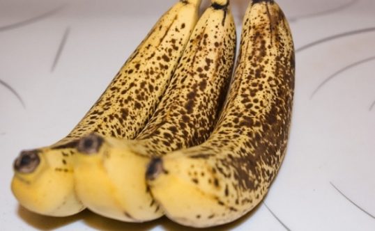coaja de banana pentru pete