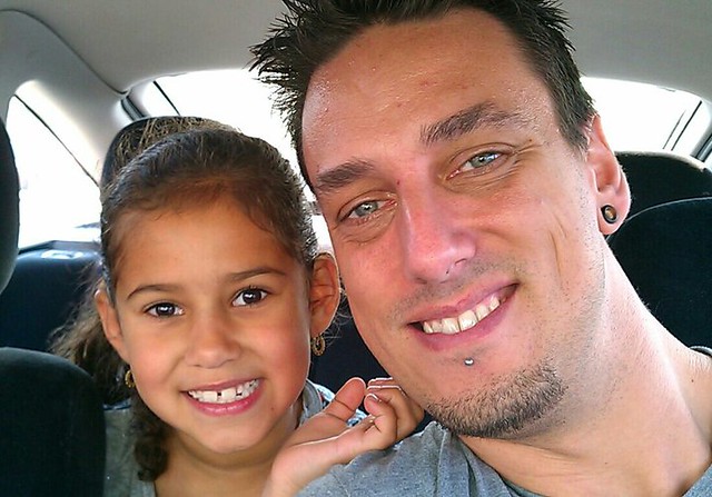 Dezvăluiri înfricoșătoare despre olandezul pedofil: Iubita sa a dat detalii din trecut