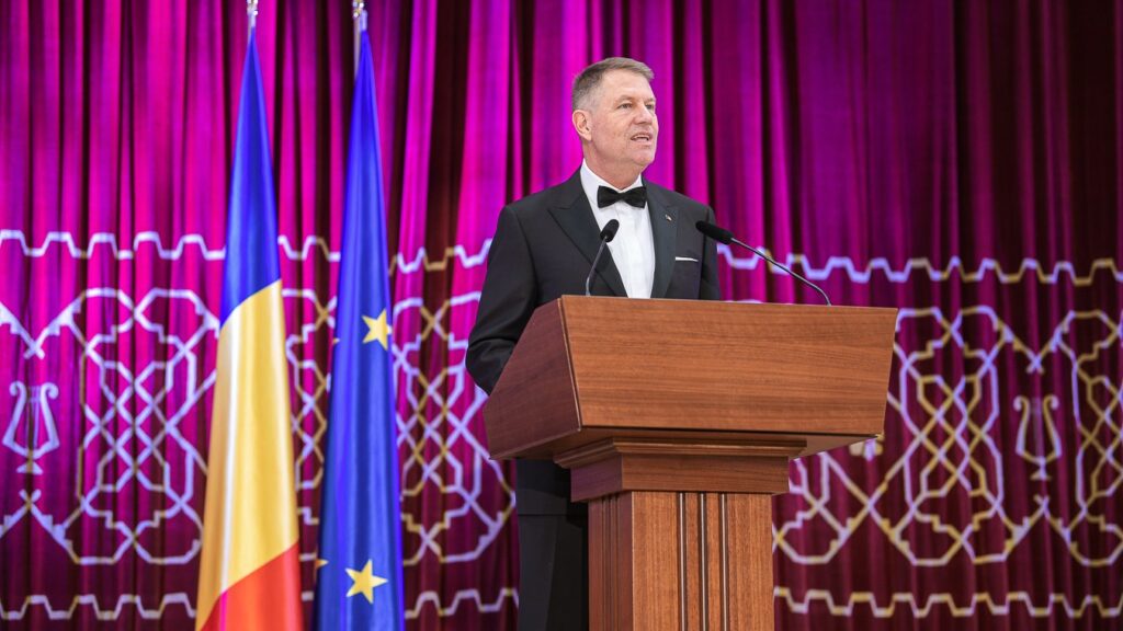 Totul a fost scos la iveală! Ce televiziunile au primit sume mari pentru Klaus Iohannis