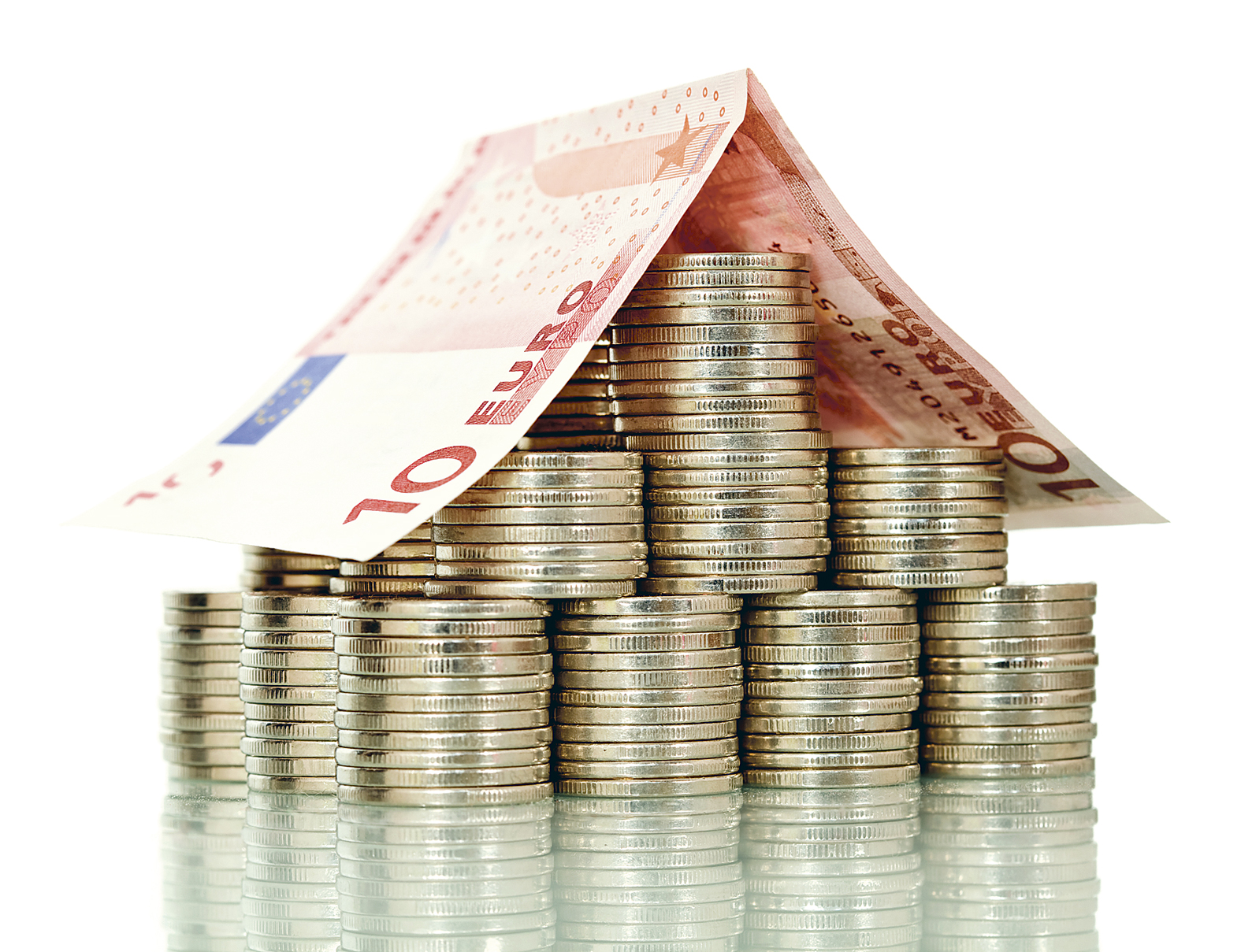 Afacerile asigurătorilor cresc, iar despăgubirile scad