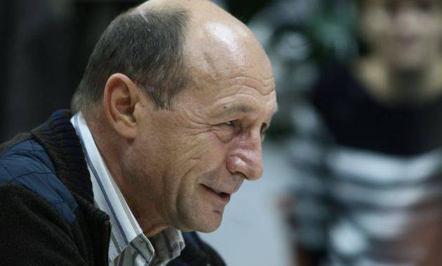 Băsescu: Ploaia salvează agricultura