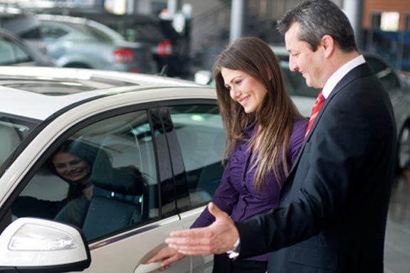La fiecare autoturism nou vândut în România au fost aduse patru second-hand