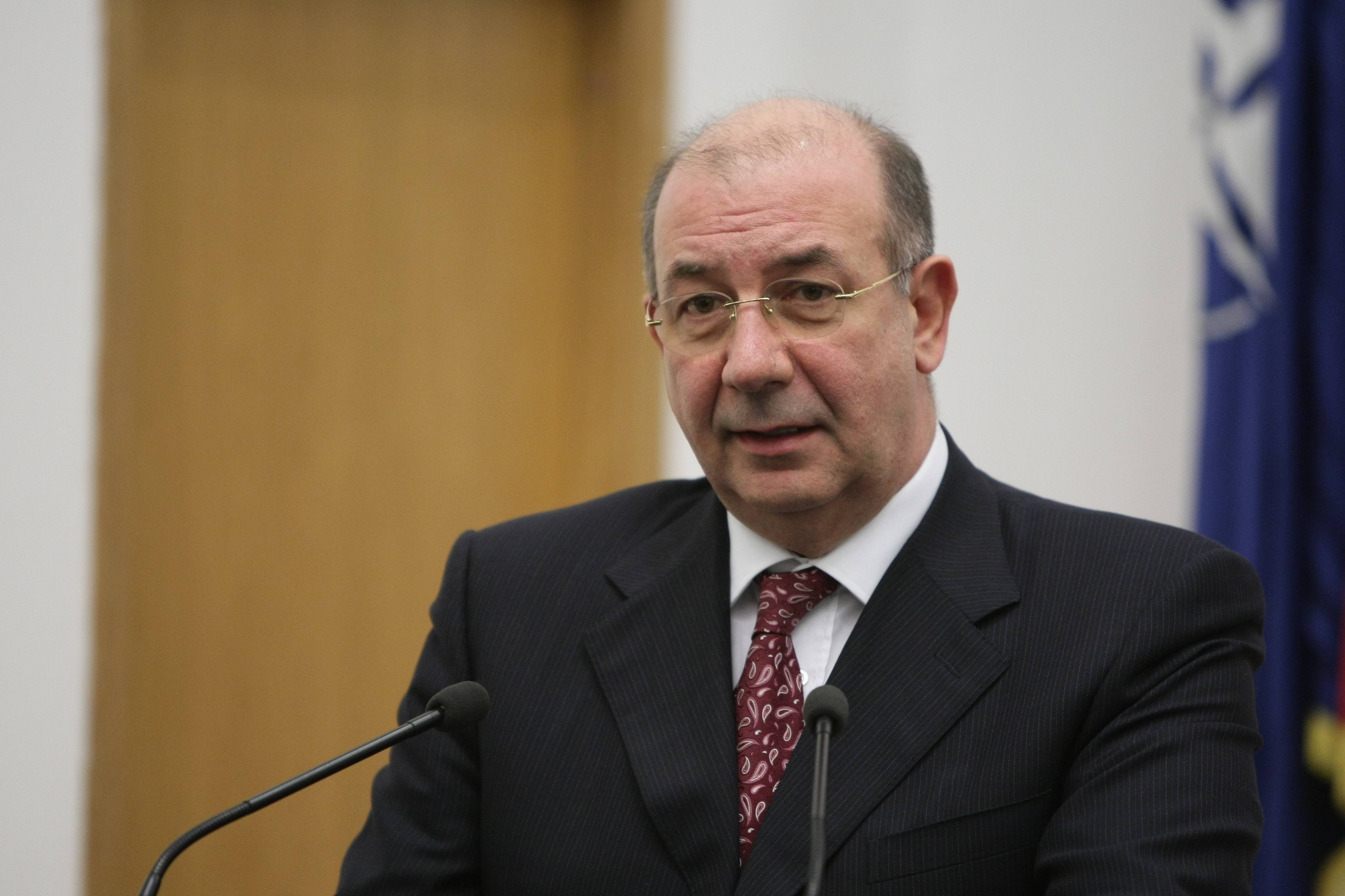 Ghețea: Băncile vor să crediteze, dar mulți clienți nu sunt eligibili