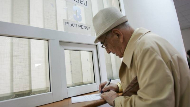 CEC plătește astăzi pensiile aferente lunii aprilie