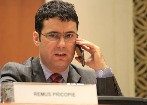 Remus Pricopie: Regionalizarea educației, după ce vor fi decise principiile acestui proces