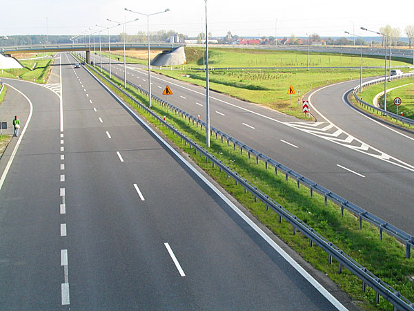 amplification Grudge Revive Țara unde se construiesc 11 km de autostradă pe zi! – Capital