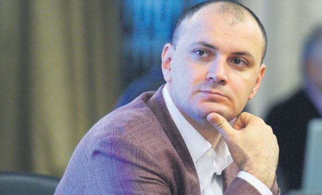 Sebastian Ghiță îi provoacă pe Dragnea și pe Tăriceanu: ,,dacă nu au curaj, nu pot sau dacă le e frică, să iasă să spună”