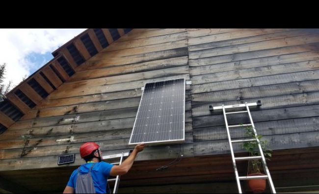 100.000 de români fără curent electric nu sunt luați în calcul în proiectul de electrificare, dintr-un motiv bizar
