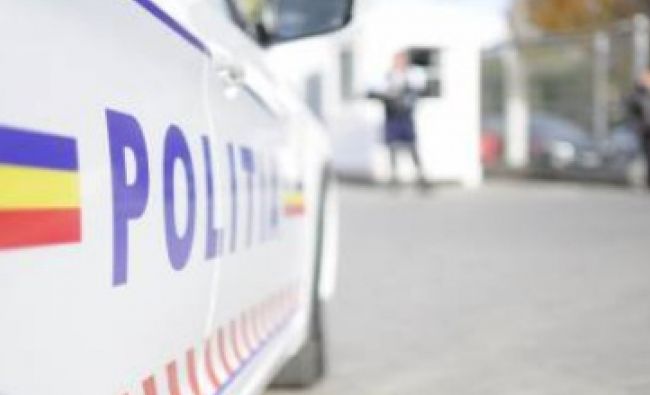 Poliţia Capitalei cheltuieşte peste 140.000 euro pentru servicii poştale