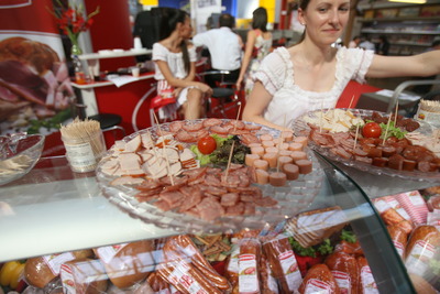Industria alimentară contribuie cu 8% la PIB-ul României