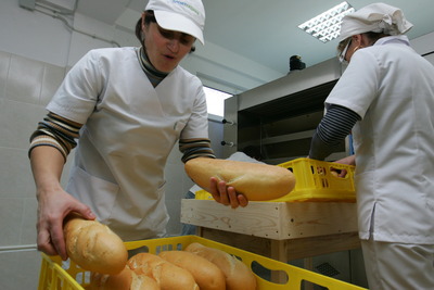 Chiar şi cu TVA-ul redus la pâine, suntem departe de “paradisul” taxelor alimentare din restul UE