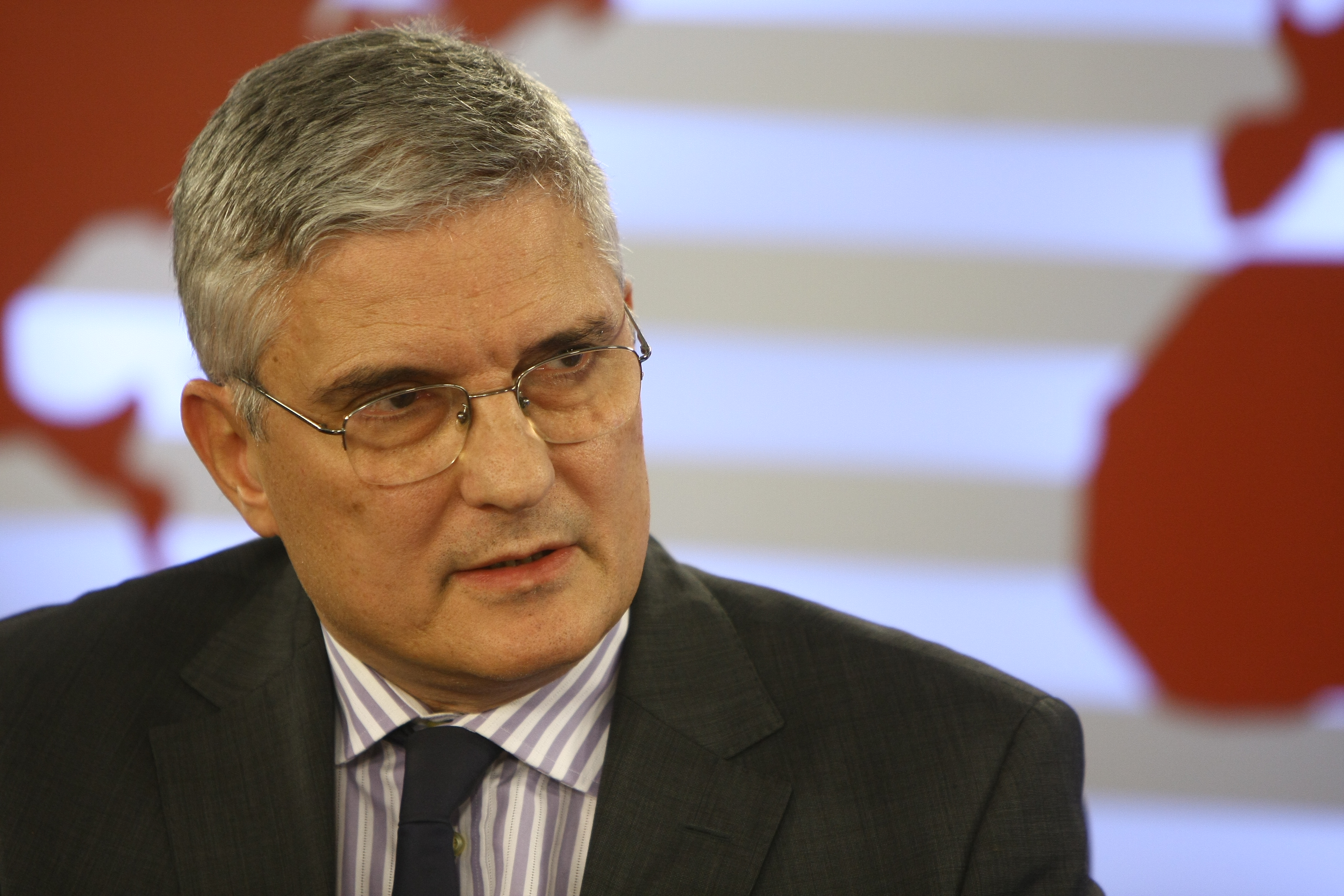 Daniel Dăianu Este Principalul Favorit La Conducerea Asf Surse