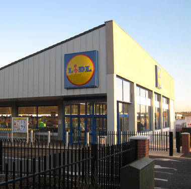 Află unde deschide Lidl al 138-lea magazin din România. PLANUL: 200 de magazine la finalul lui 2012