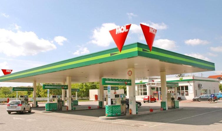 MOL continuă investițiile în benzinării