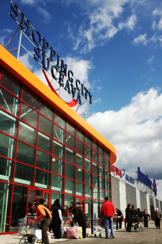 Al treilea Calandru Arthur conan doyle  Proprietarul mall-urilor Suceava şi Sibiu Shopping City a redus chiriile cu  3,5 mil. euro în 2010 – Capital